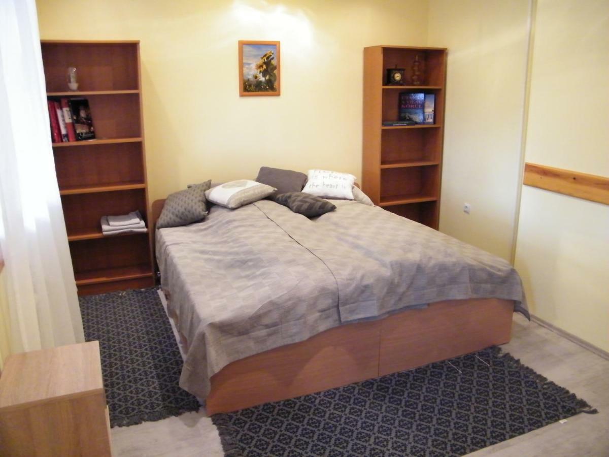 Pal Utcai Apartman Мішкольц Екстер'єр фото